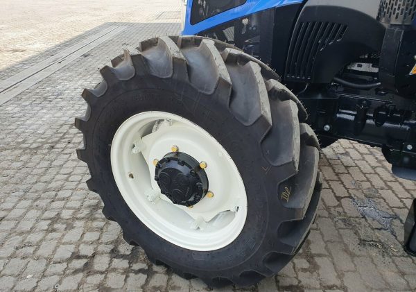 New Holland 9010 4WD - Image 3