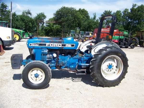 3930 Ford Tractor