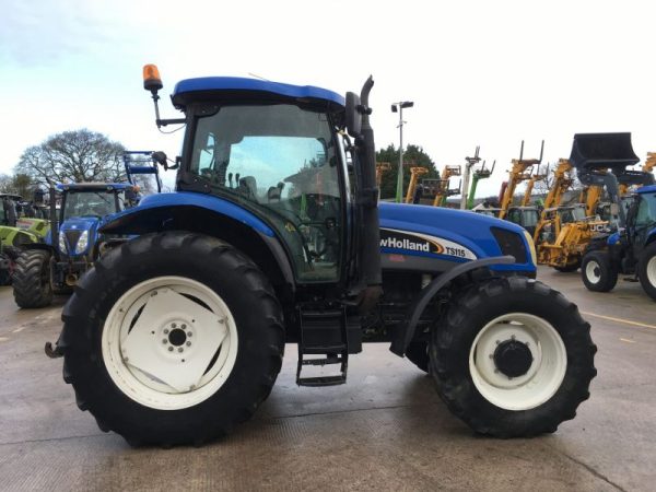 New Holland TS115A For Sale - Image 2