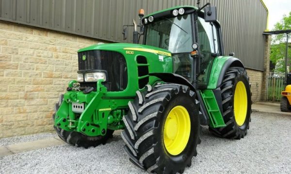 2010 John Deere 6630 Tractor