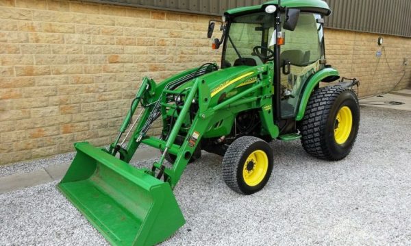 2009 John Deere 4720 Loader - Image 2