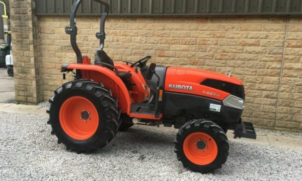 Kubota L3540 Compact Tractor