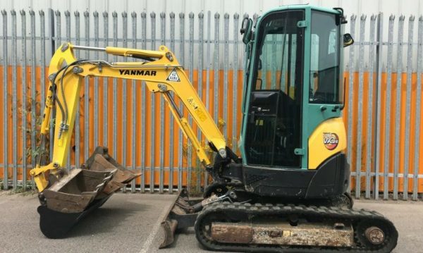 2014 Yanmar VIO25 Mini Digger - Image 2