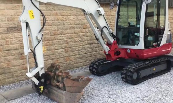 2014 Takeuchi TB235 Digger - Image 2