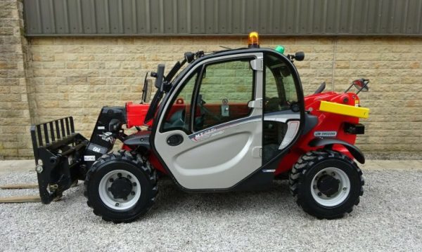 2017 Manitou MT625 - Image 2