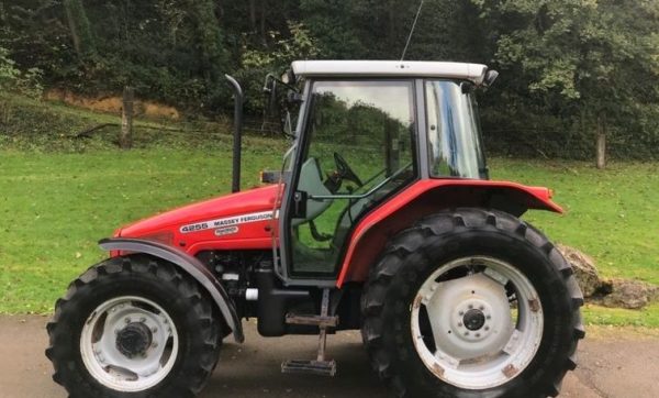2001 Massey Ferguson 4255 Tractor - Image 2