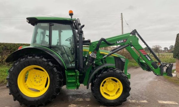 2019 JOHN DEERE 5100R - Image 3