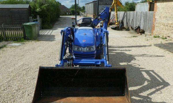 2015 New Holland TD5.105 Loader - Image 2