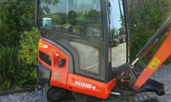 2013 KUBOTA KX018-4 1.8T Mini Digger - Image 3