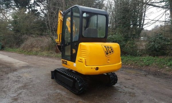 2002 JCB 802 2.5 TON MINI DIGGER - Image 3
