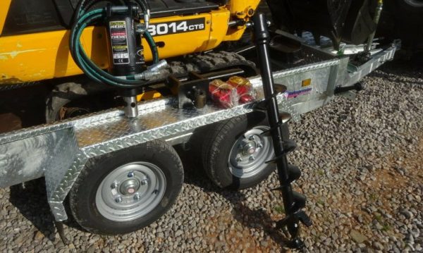 2016 JCB MINI DIGGER 8014 CTS / Trailer / Auger - Image 3