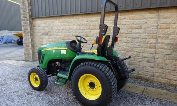 2006 John Deere 3720 - Image 3
