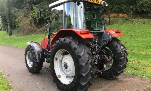 2001 Massey Ferguson 4255 Tractor - Image 3