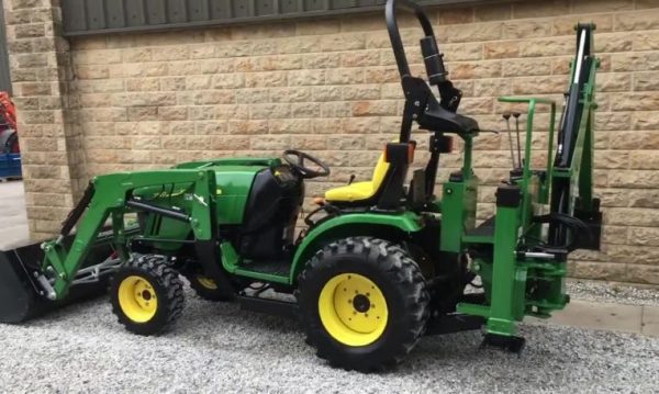 2006 John Deere 2520 - Image 2