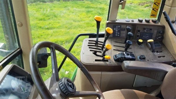 JOHN DEERE 6310 - Image 2