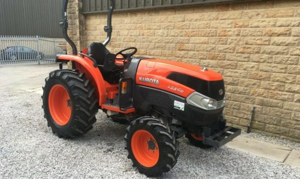 Kubota L3540 Compact Tractor - Image 3
