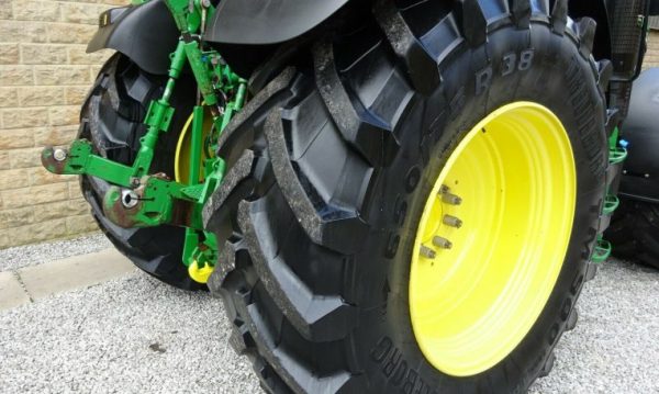 2013 John Deere 6150R - Image 2