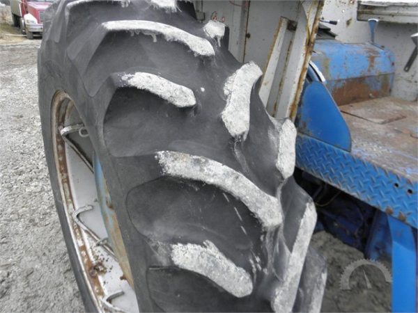 FORD 5000 TRACTOR - Image 3
