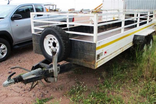 Leo's Trailers 2.7 Tons